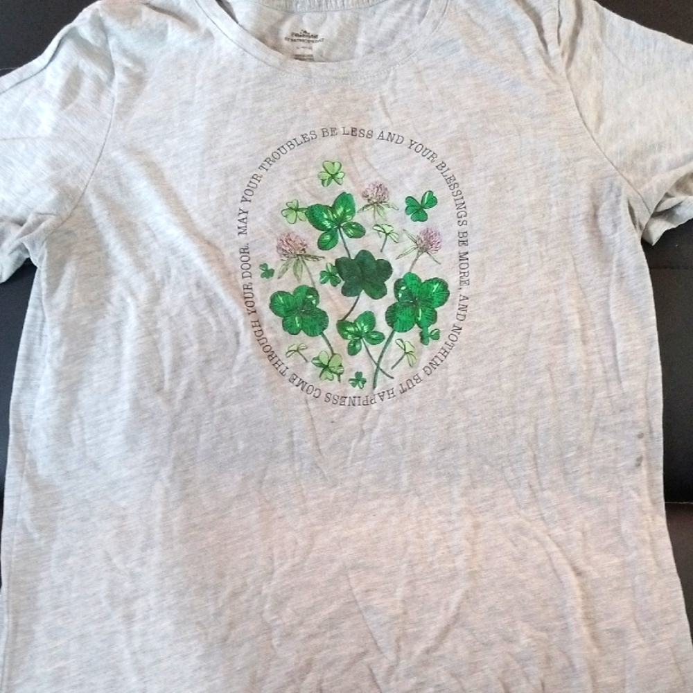 Gray Short Sleeve Tee with Green Clover Design